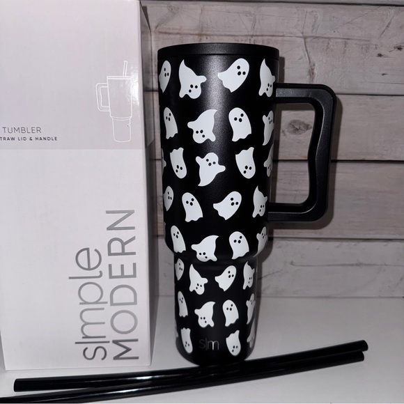 Simple Modern Trek Tumbler - Cute Ghosts - 2024 Halloween Release NEW IN BOX! 👻 - Picture 1 of 6